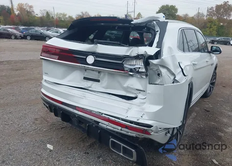 2024 Volkswagen Atlas Cross Sport 2.0T Sel Premium R-Line z USA, uszkodzony, nr VIN 1V2FE2CA9RC205192